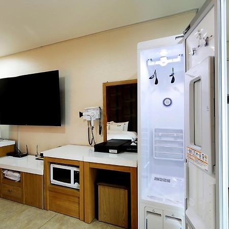White Tourist Hotel Jeonju Ngoại thất bức ảnh